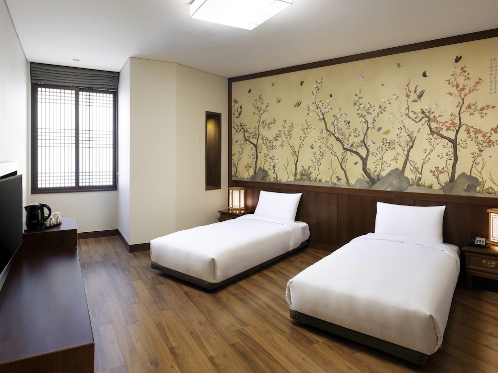 Traditional Room, 2 Twin Beds - Photo 2