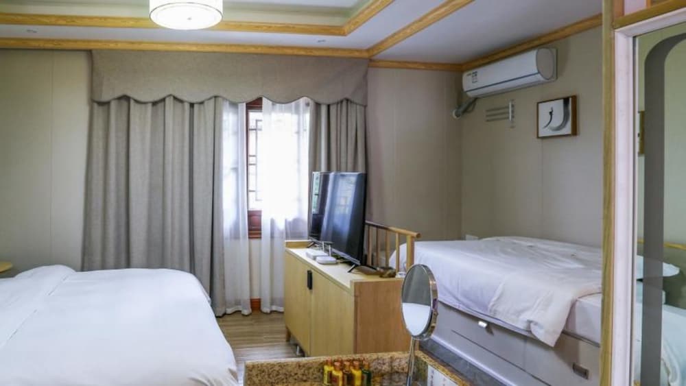 Family Room (Mainland Chinese Citizen Only) photo 1