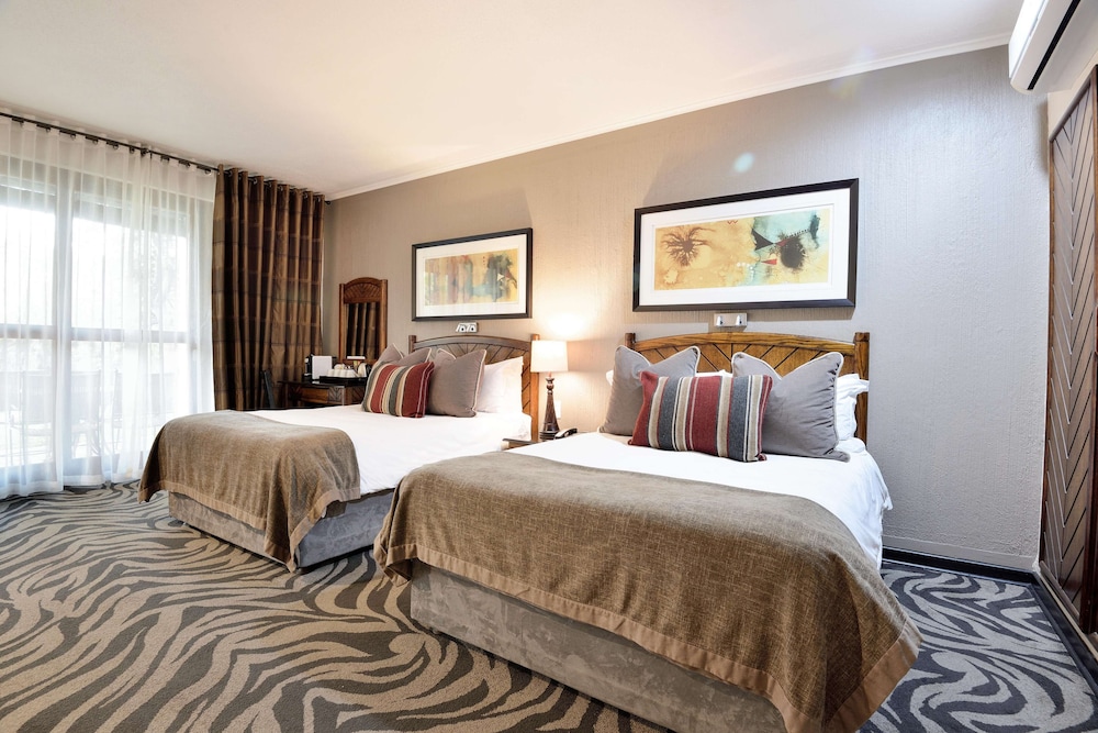 Executive Twin Room - Photo 3