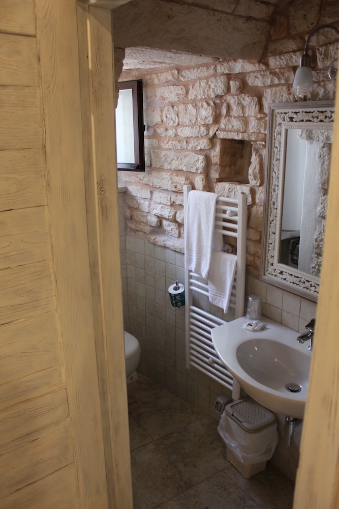 Economy Trullo (2 Adults) photo 2