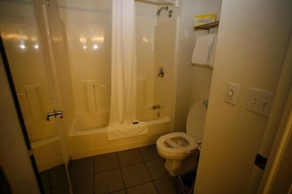 Executive Room, 1 King Bed photo 3