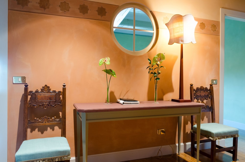 Junior Suite (Library) - Photo 3