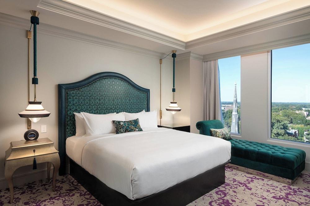 Executive Room, 1 King Bed photo 2