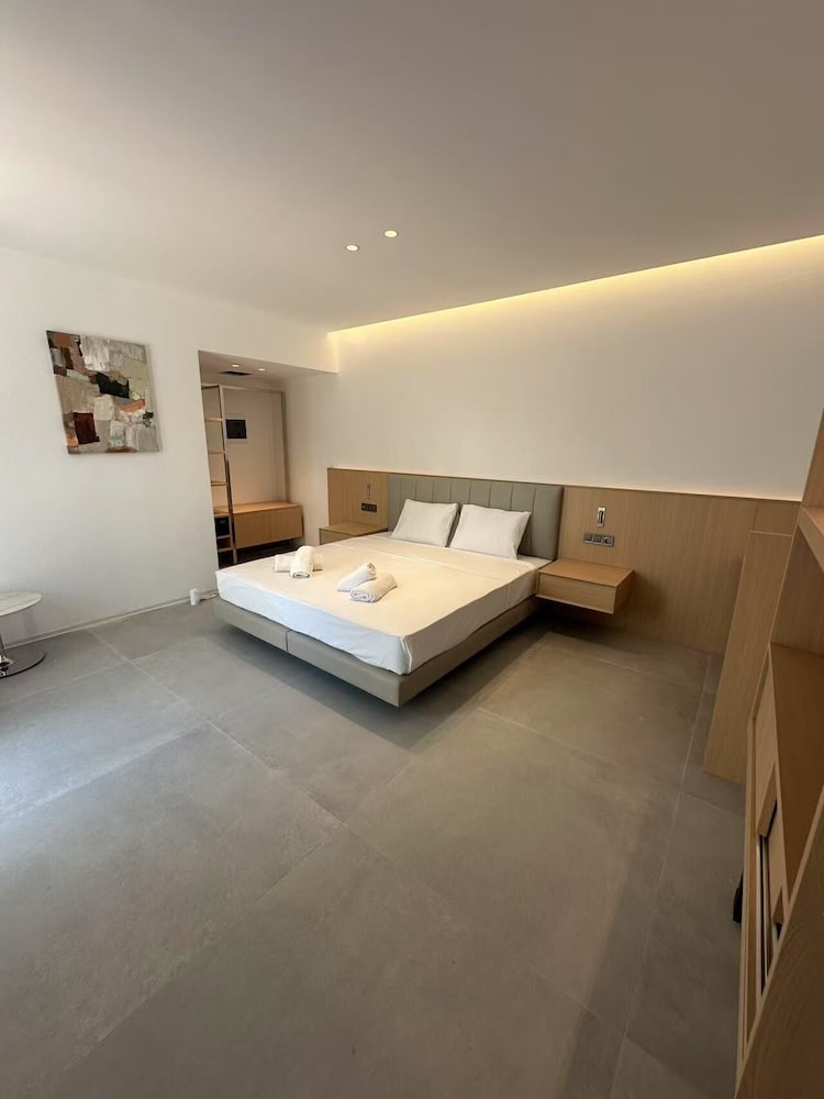 Deluxe Double Room - Photo 3
