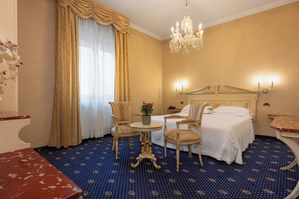 Standard Room - Photo 7