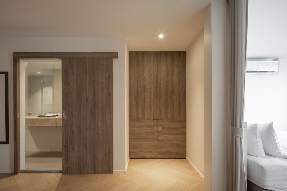 5 Bed Room photo 3