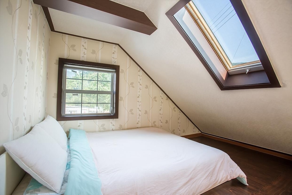 Room (Dajeong star) photo 2
