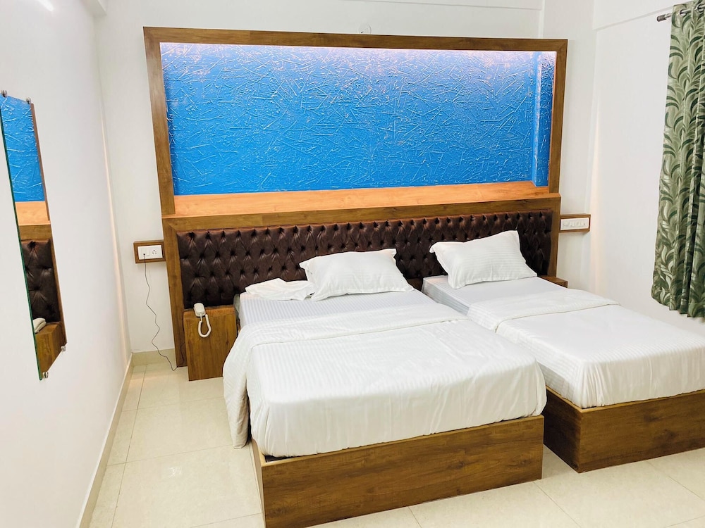Deluxe Triple Room - Photo 2