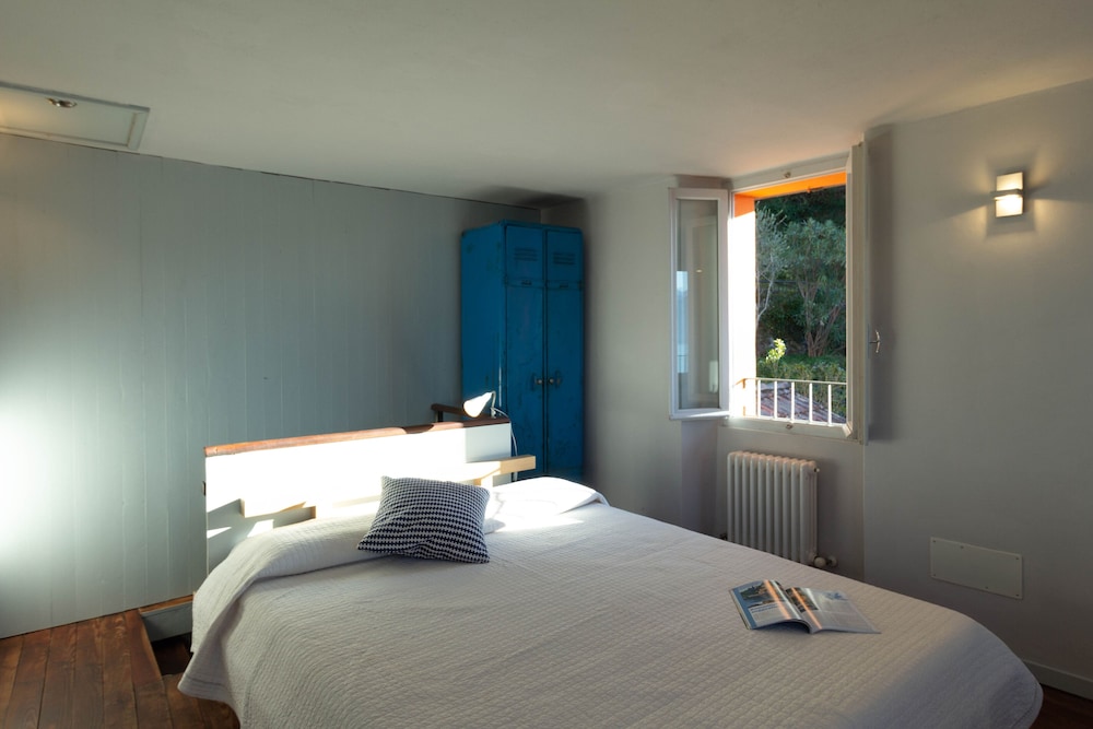 House, 1 Bedroom