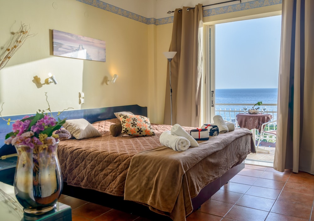 Comfort Double or Twin Room, Sea View