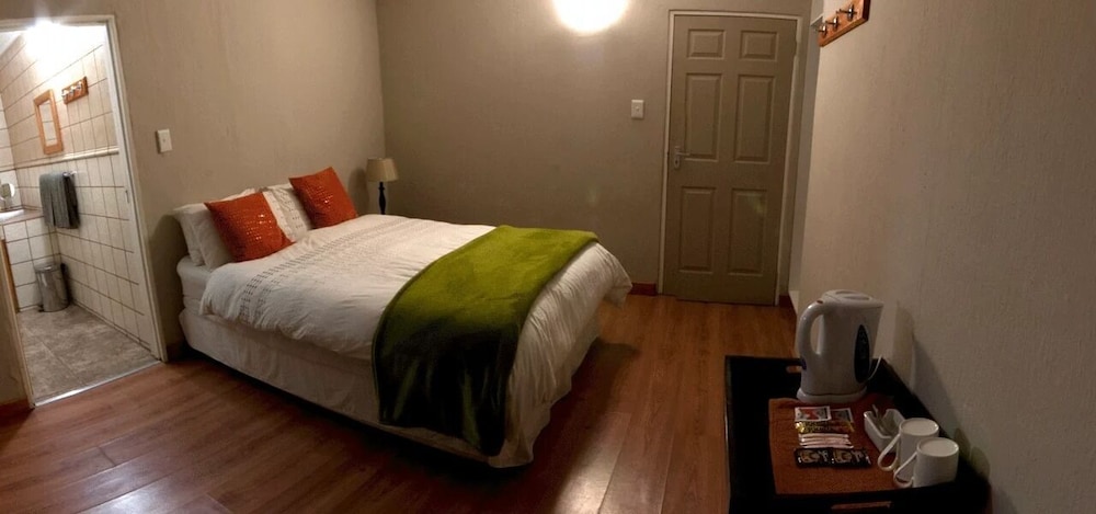Lodge (2 Sleeper)