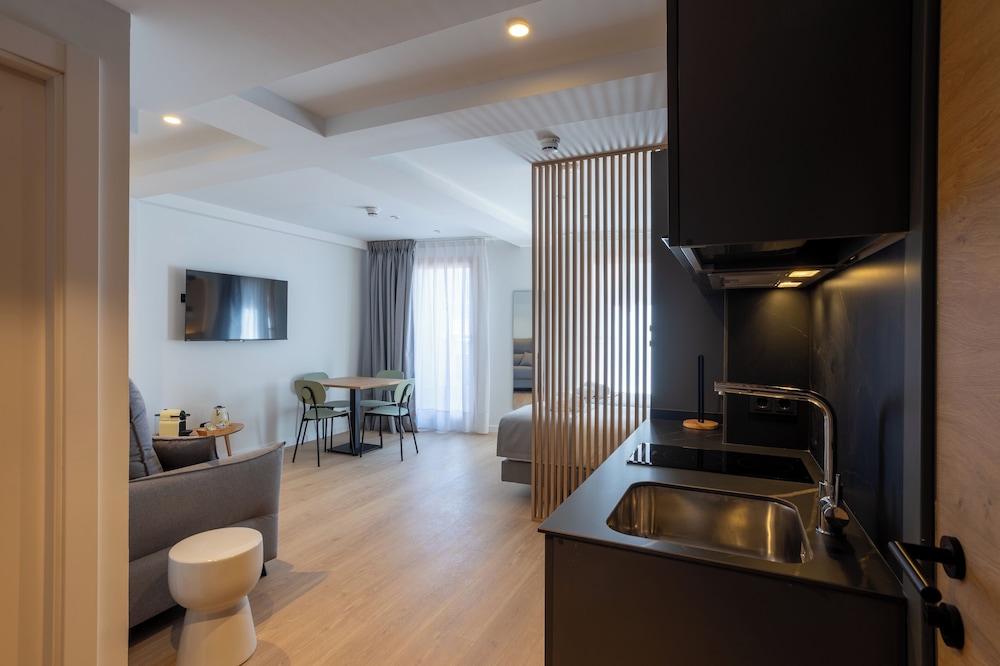 Luxury Duplex, Sea View