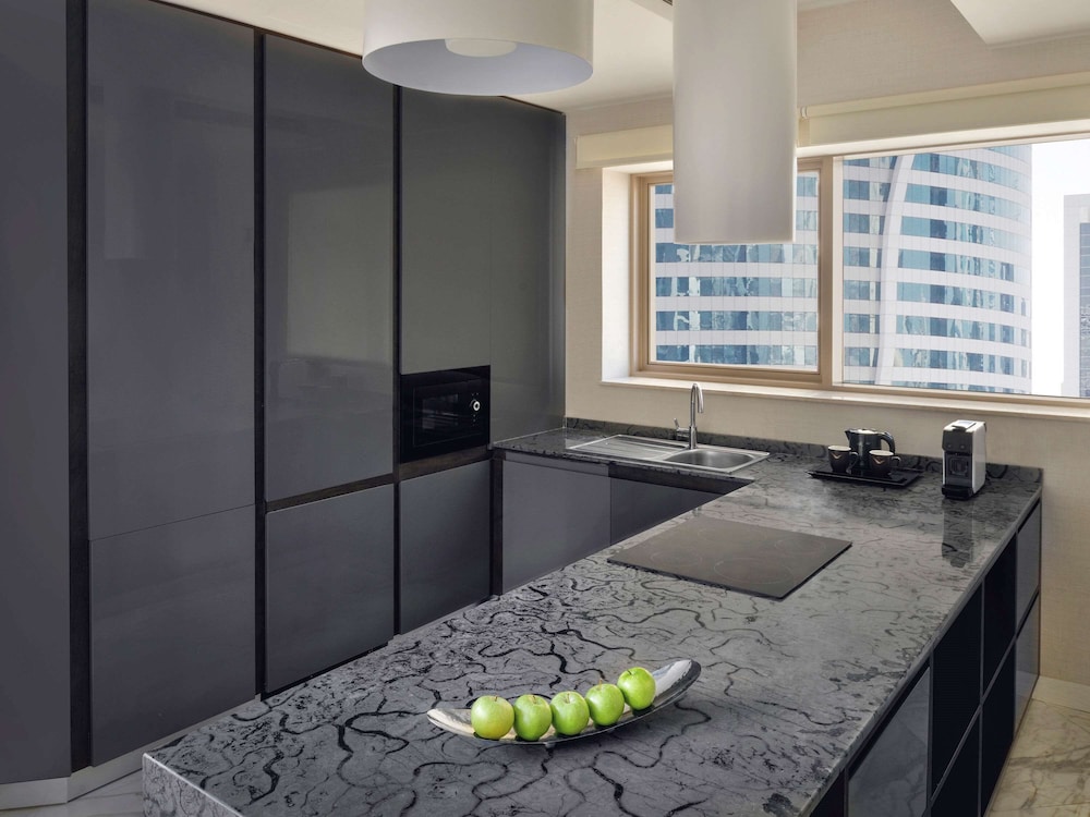 Penthouse, Multiple Beds photo 2