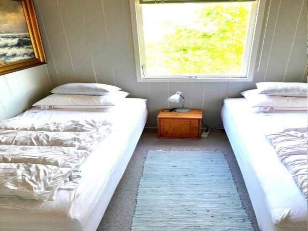 Room (Twin) - Photo 4