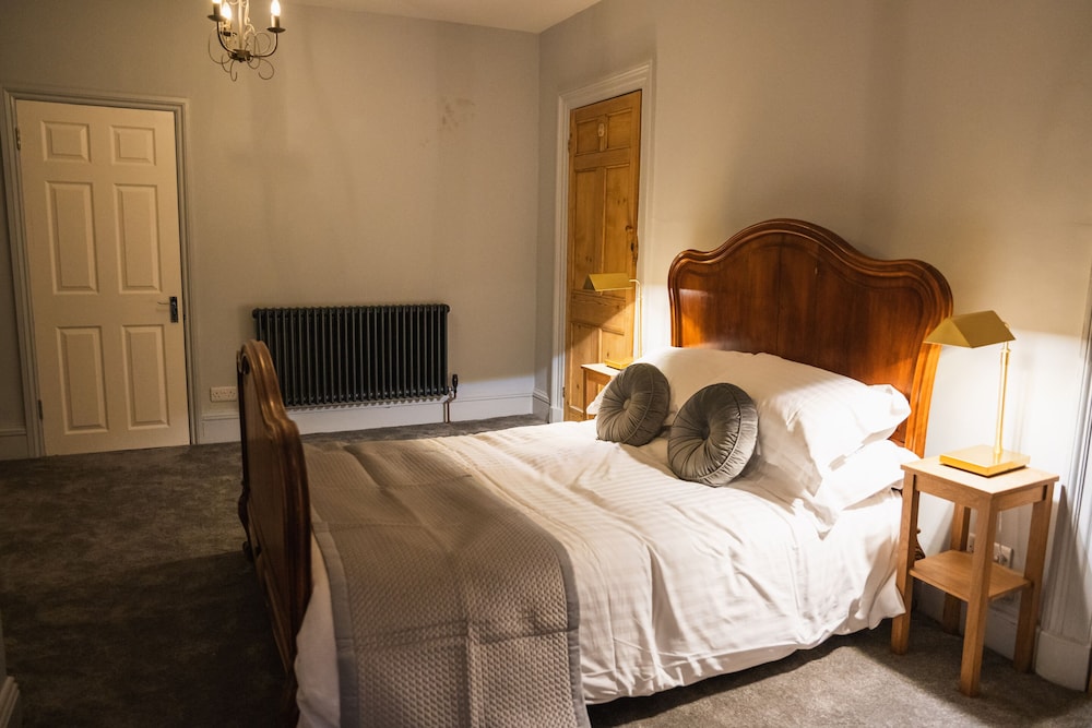 Traditional Double Room, Ensuite photo 3