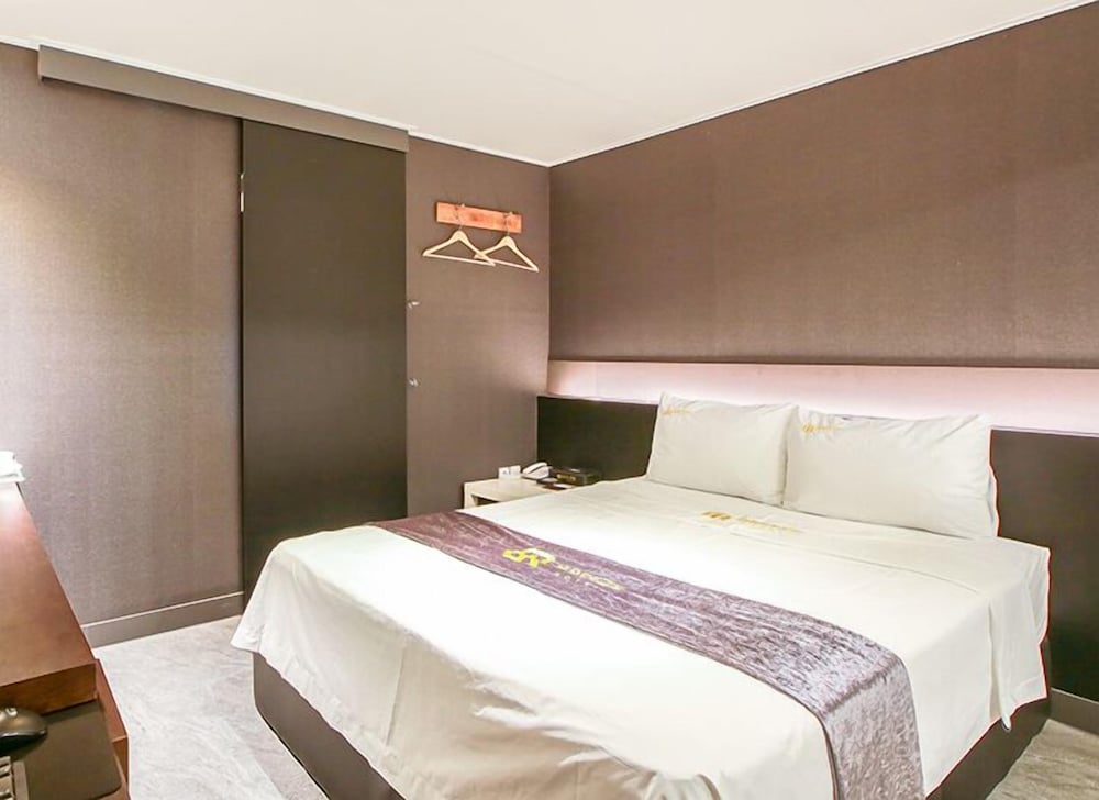 Standard Room photo 1