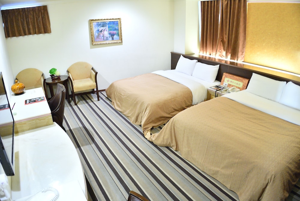 Classic Twin Room - Photo 2