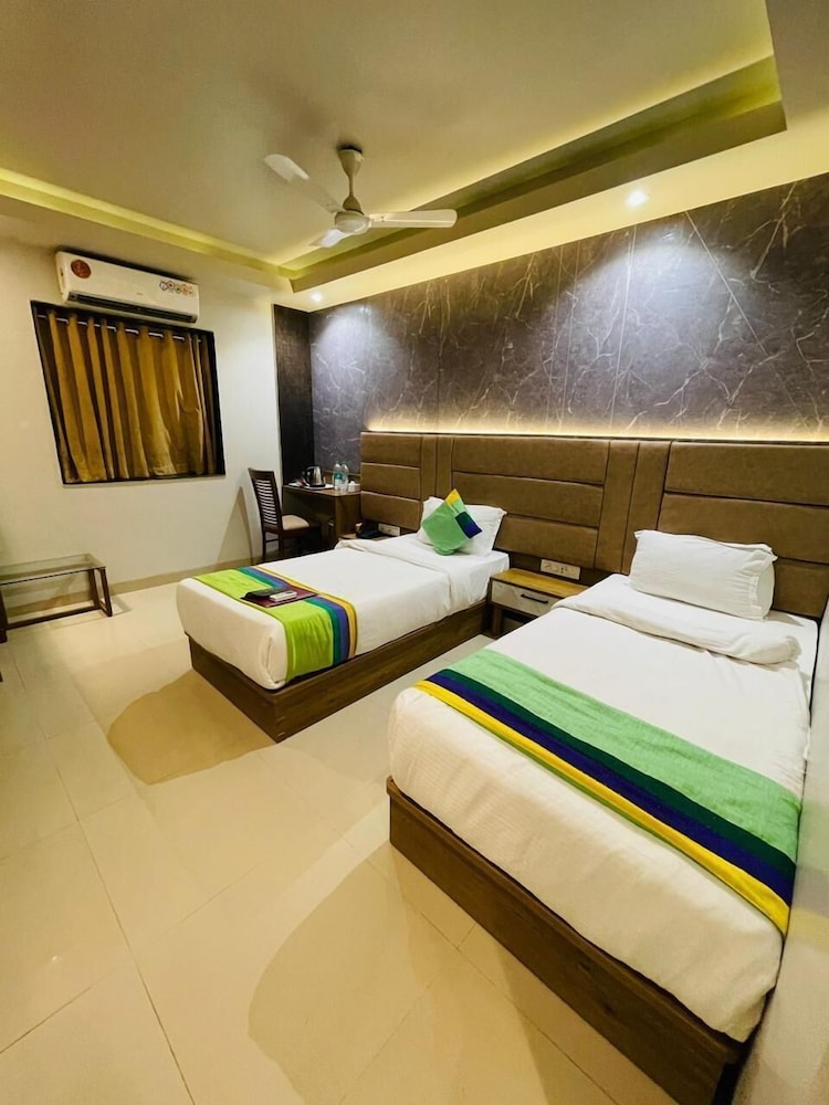 Double Room, City View