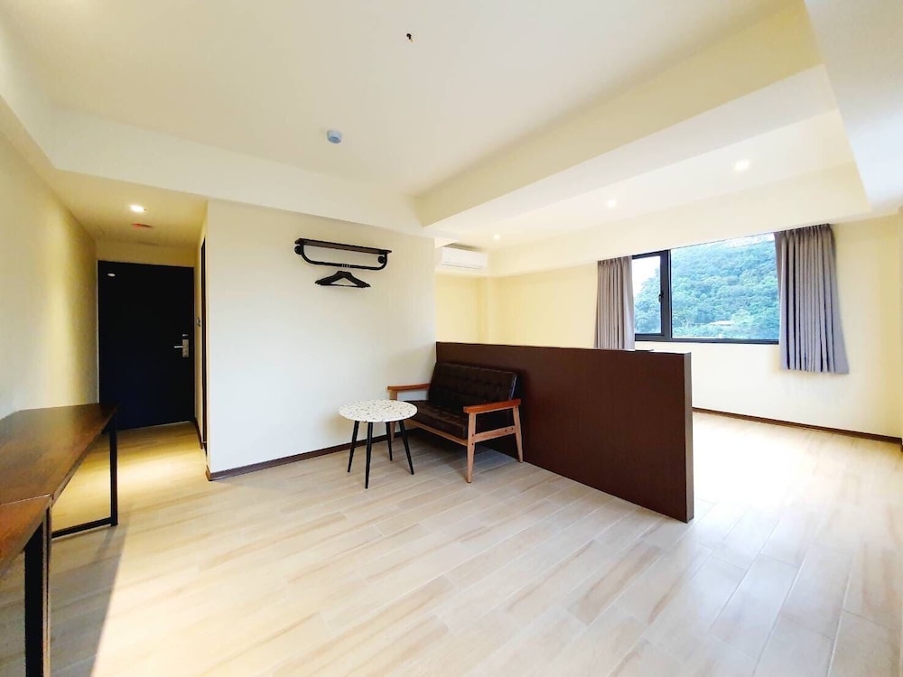 Deluxe Quadruple Room photo 3