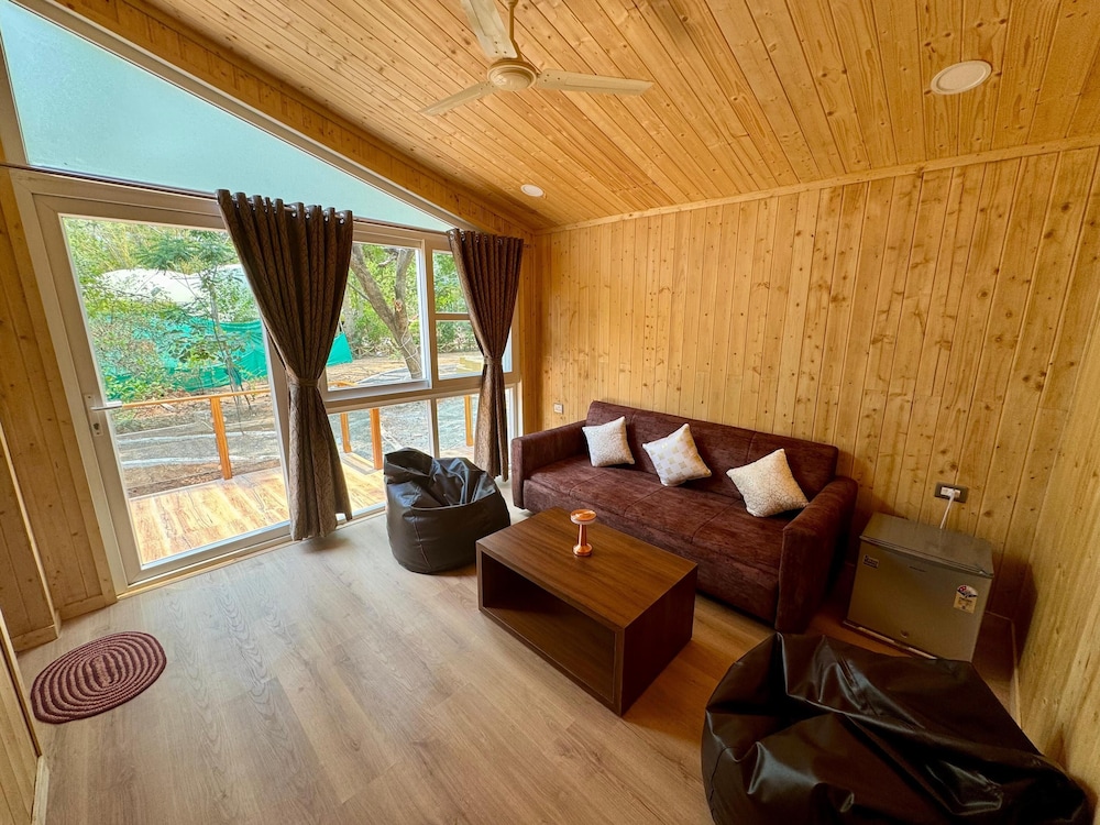 Standard Rooms with Forest View - Photo 5