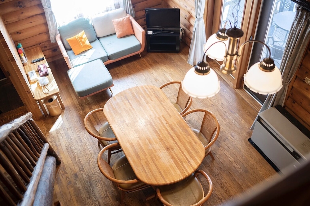 Private Cottage - Log Cabin - Photo 16