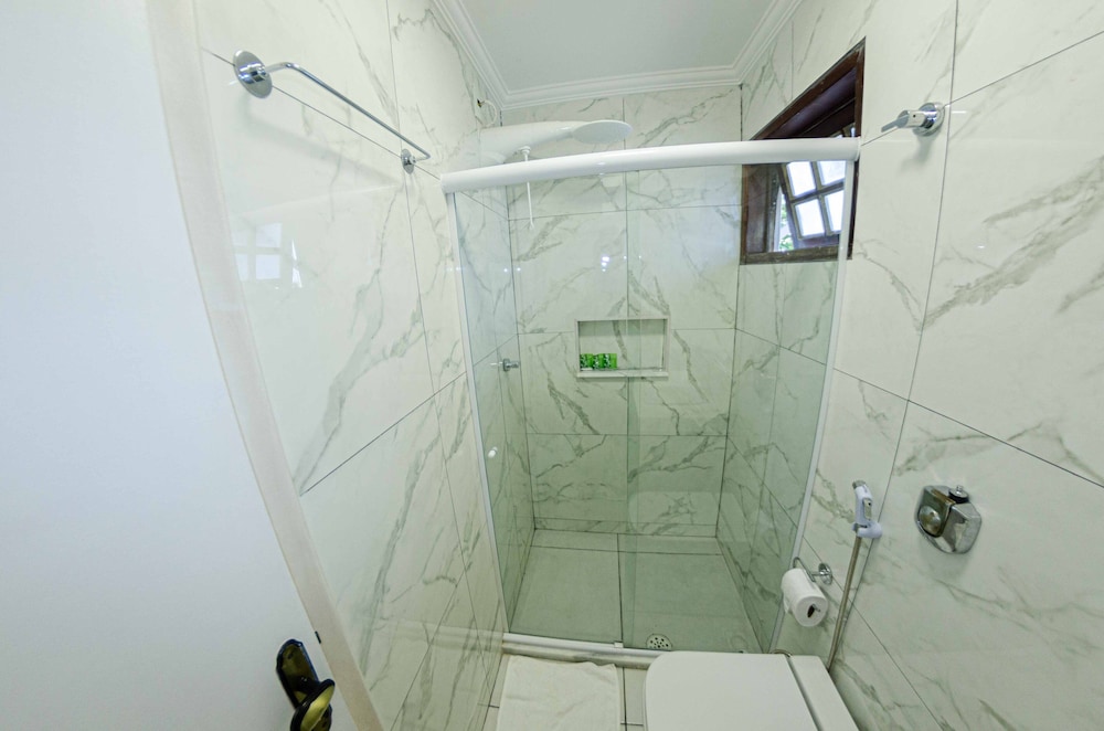 Exclusive Triple Room photo 2