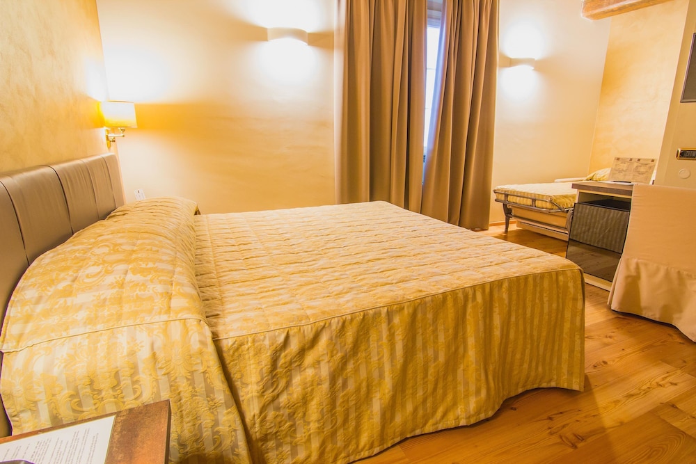 Family Triple Room, Garden View photo 2