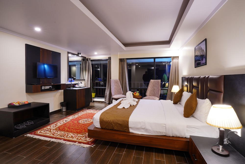Executive Room