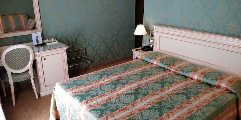 Superior Room - Photo 4