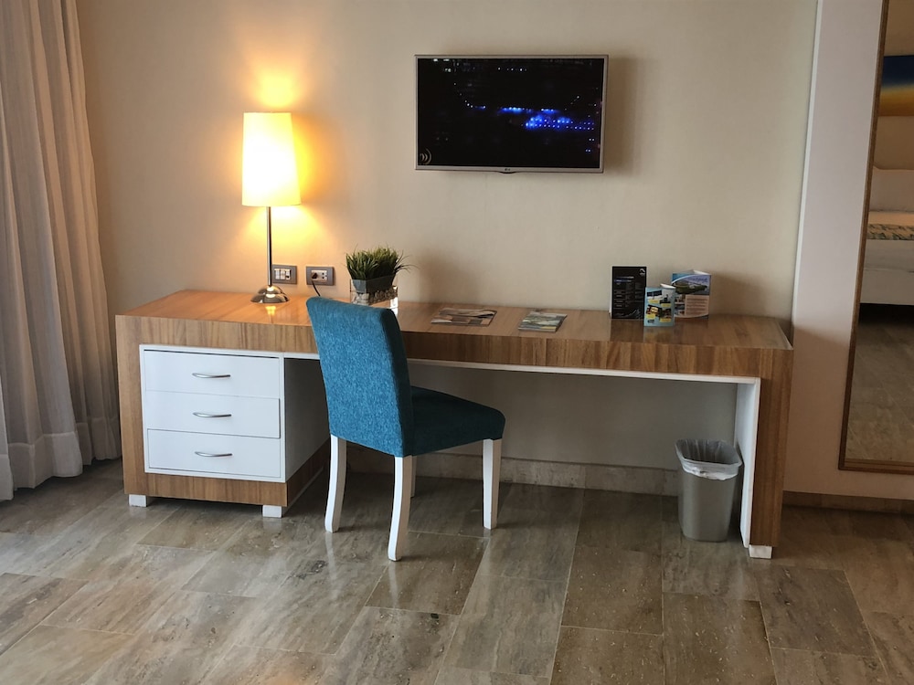 Design Room photo 2
