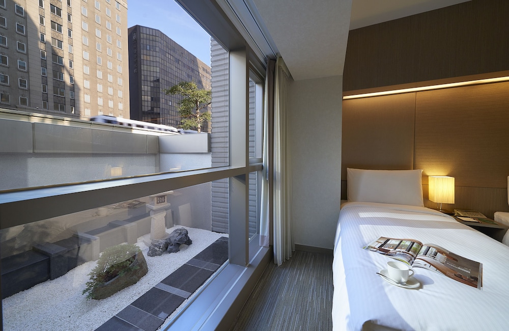 Deluxe Triple Room photo 3