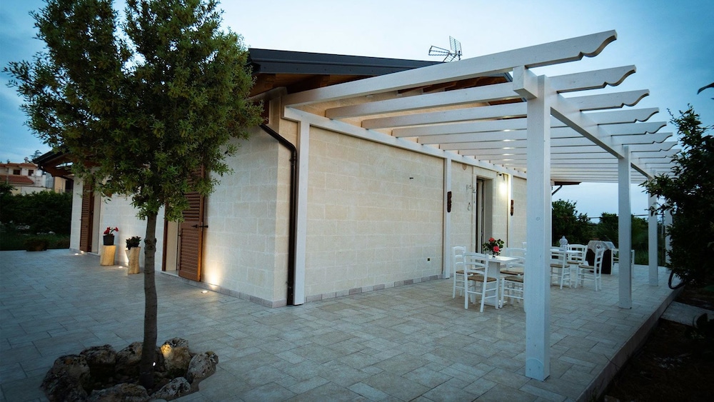 Comfort Quadruple Room, Garden View, Ground Floor photo 3