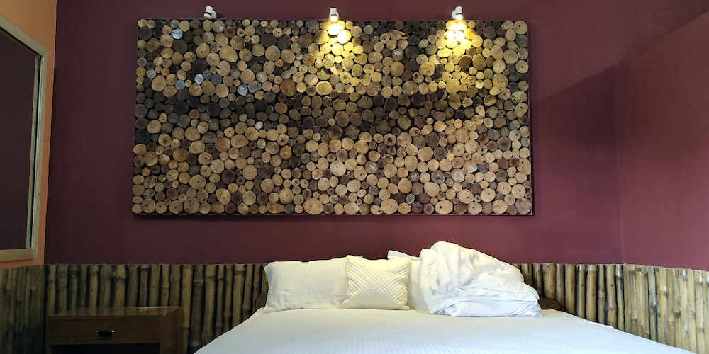 Deluxe Room, Lake View (AC)