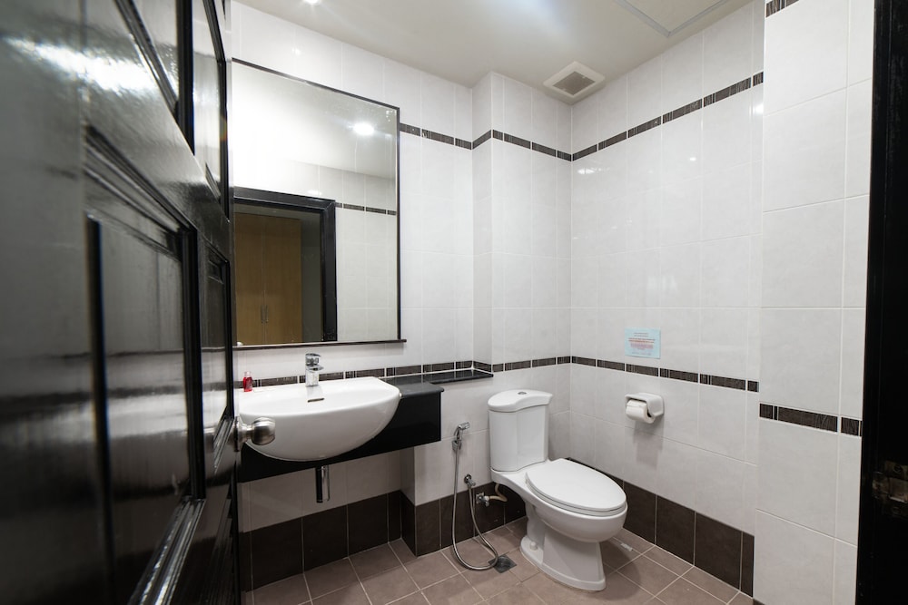 Deluxe Double Room - Photo 15