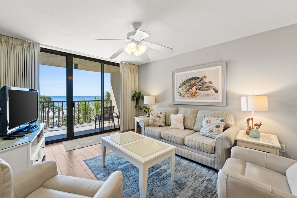Condo, 2 Bedrooms, Ocean View (313C)