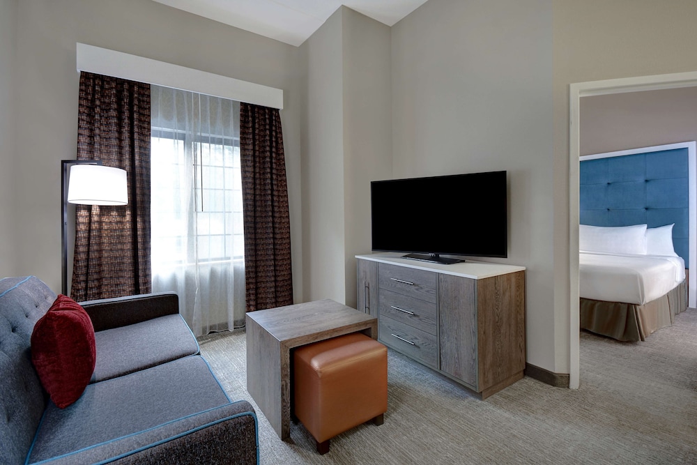 Suite, Multiple Beds, Accessible, Non Smoking (Hearing)