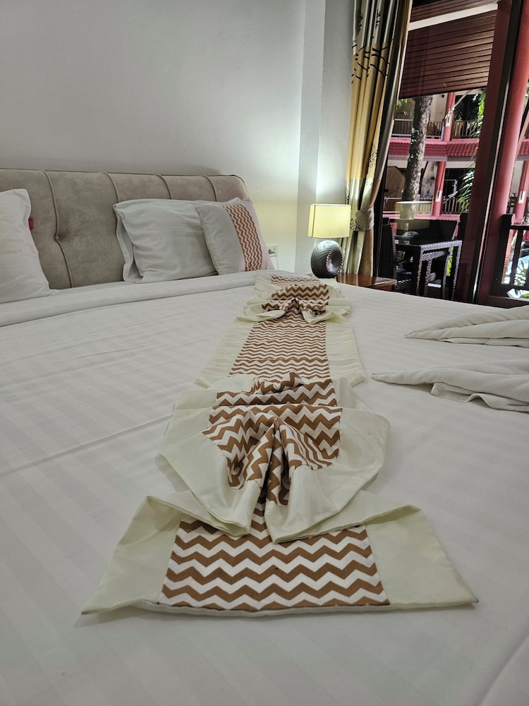 Standard Apartment, 2 Bedrooms, Terrace, Pool View - Photo 40