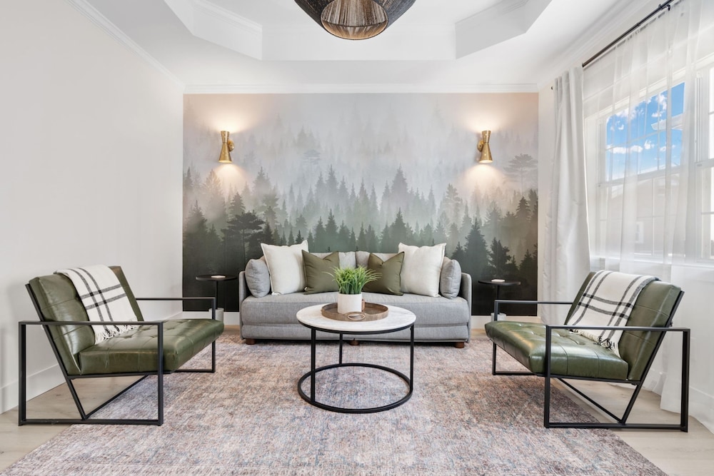 Premium Studio Suite photo 2
