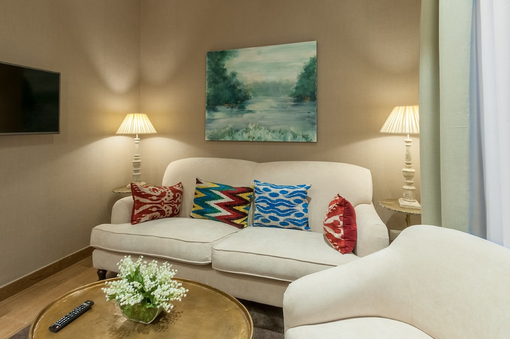 Standard Suite