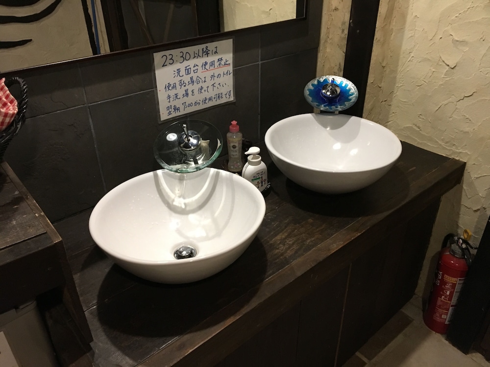 (Renovated) Asian Style Shared Dormitory, Men only photo 3