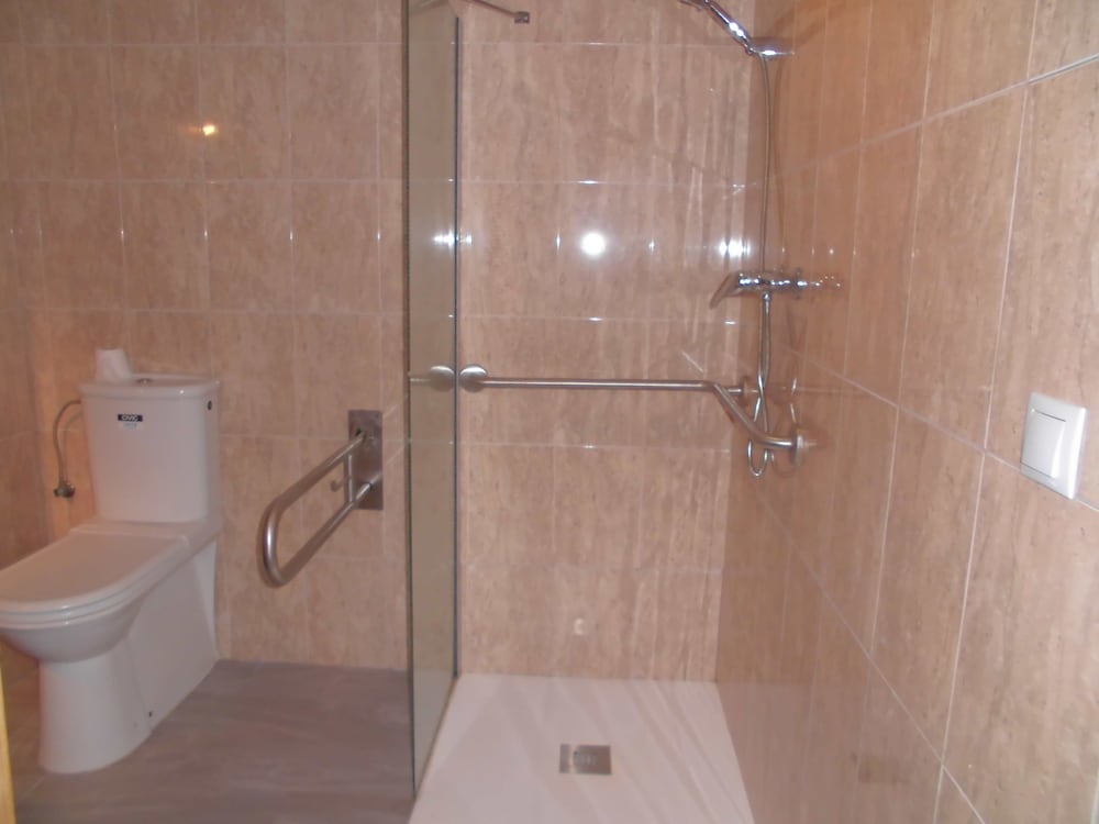 Superior Single Room, Accessible photo 3