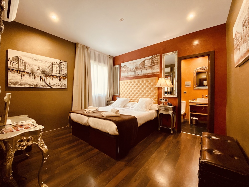 Standard Double Room Single Use