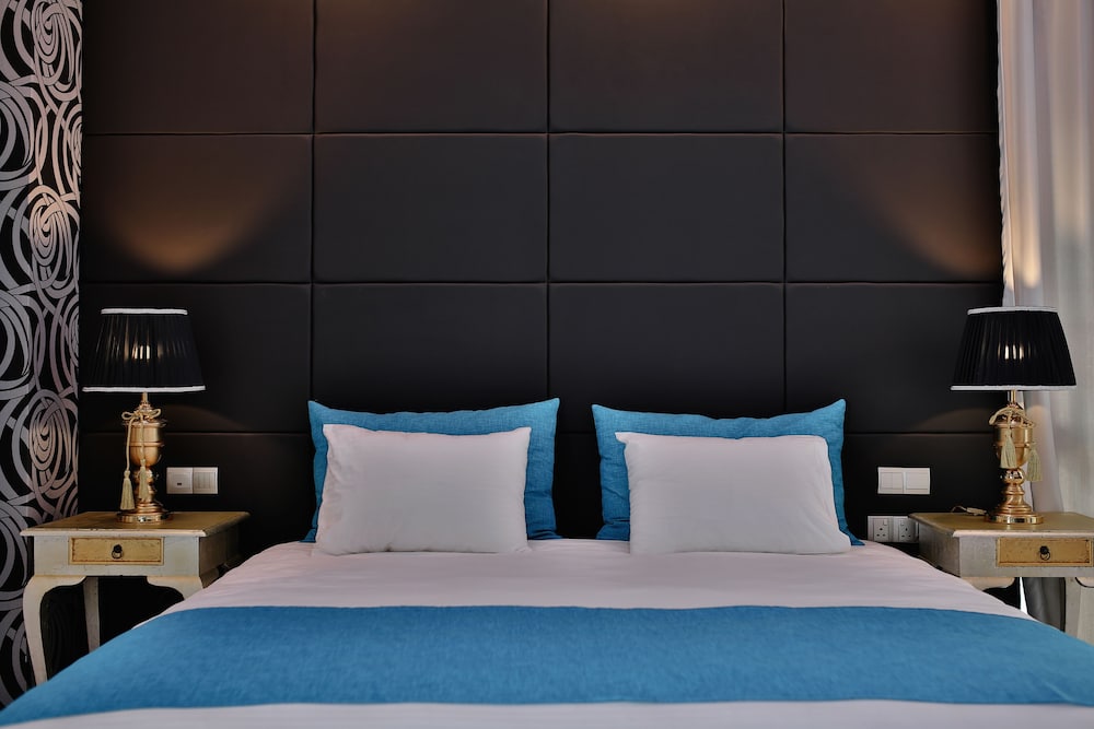 Standard Double or Twin Room, City View photo 3