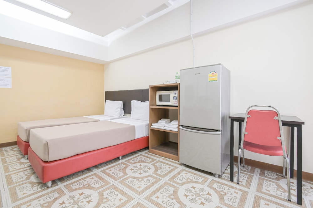 Standard Twin Room photo 3