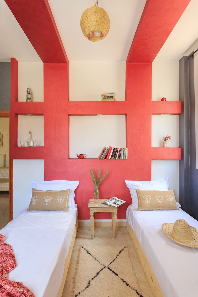 Standard Double Room photo 3