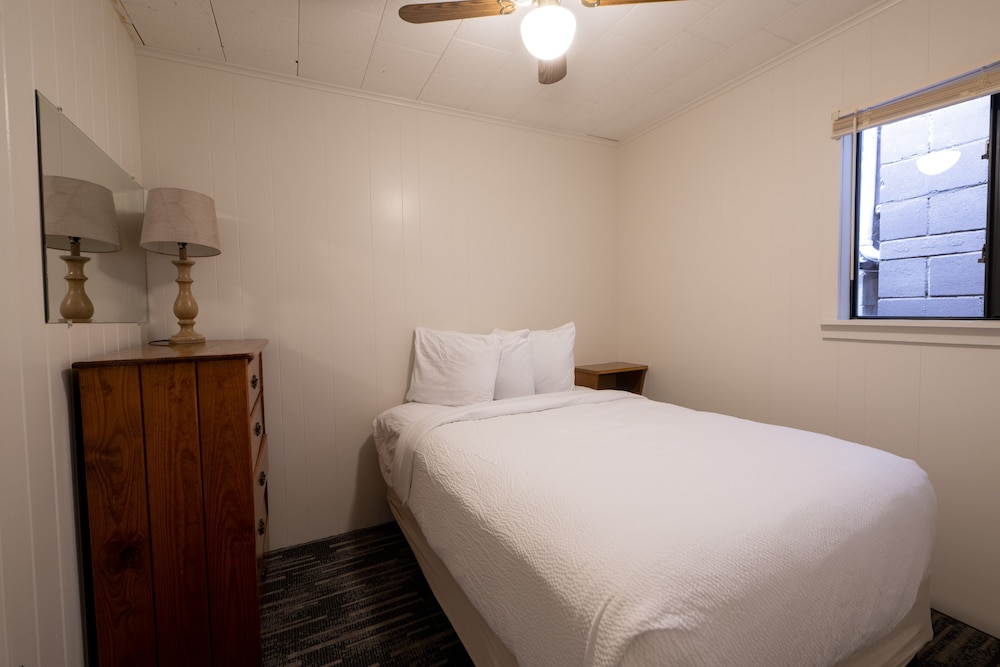 Two-Bedroom Poolside Suite