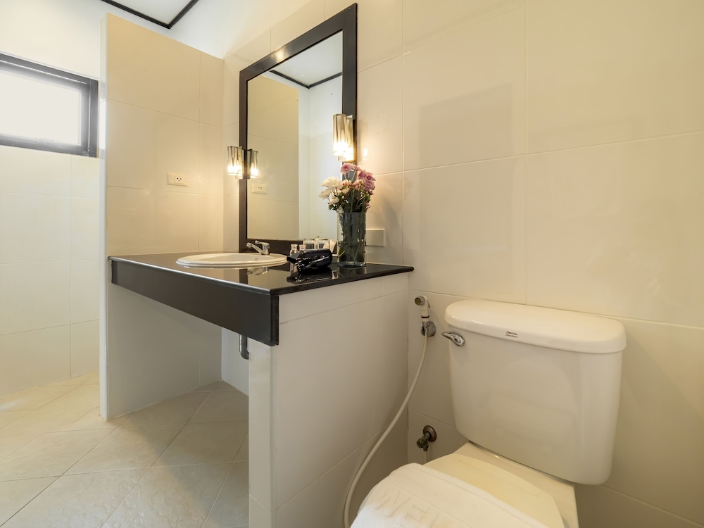 Deluxe Bungalow, 1 Bedroom - Photo 16