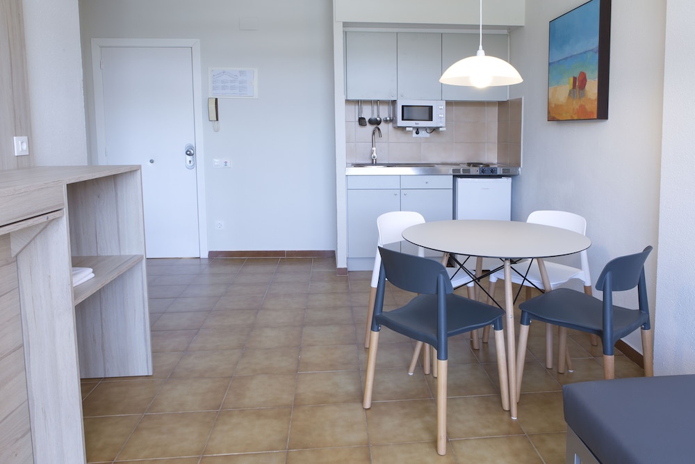 Family Apartment, 1 Bedroom, Balcony (2-4 adults) - Photo 8