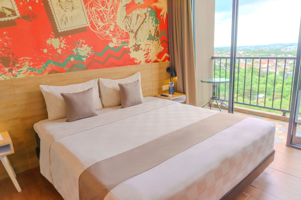 Deluxe Room, Balcony photo 2