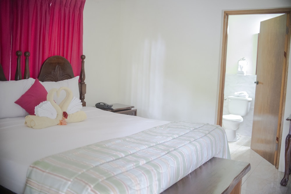 Standard Room photo 2